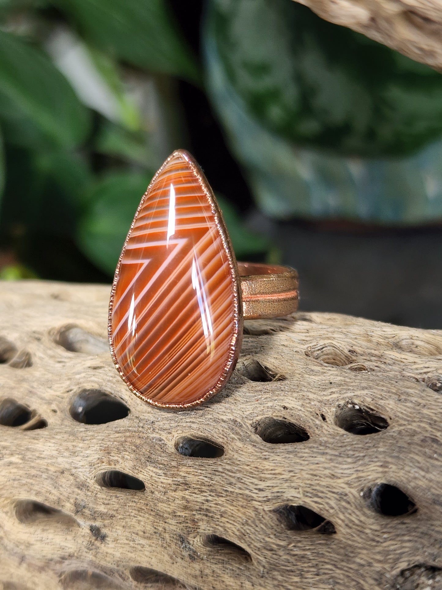 Dyed agate ring