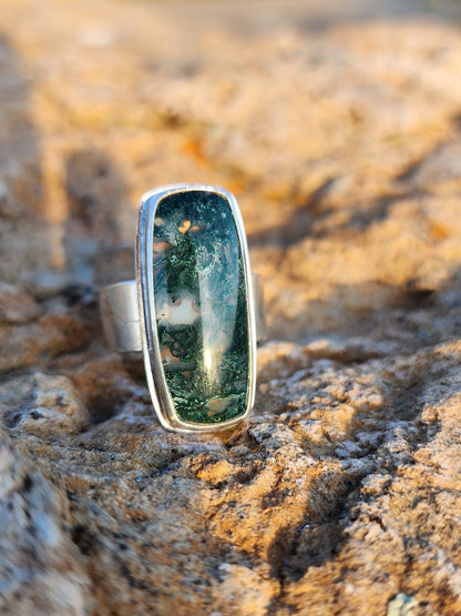 Idaho moss agate, size 10